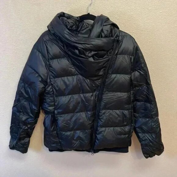 NIKE Women’s Hooded Puffer Coat - Picture 4 of 9